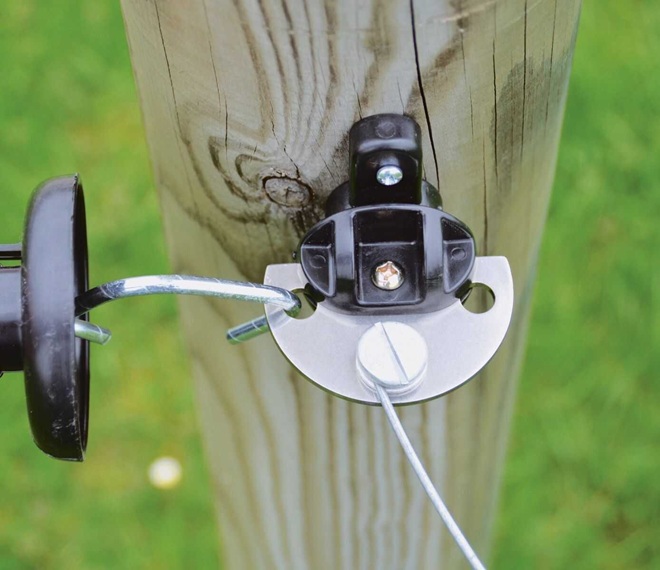 KIT ISOLATORI MEZZALUNA PER PORTA PADDOCK Isolatori 